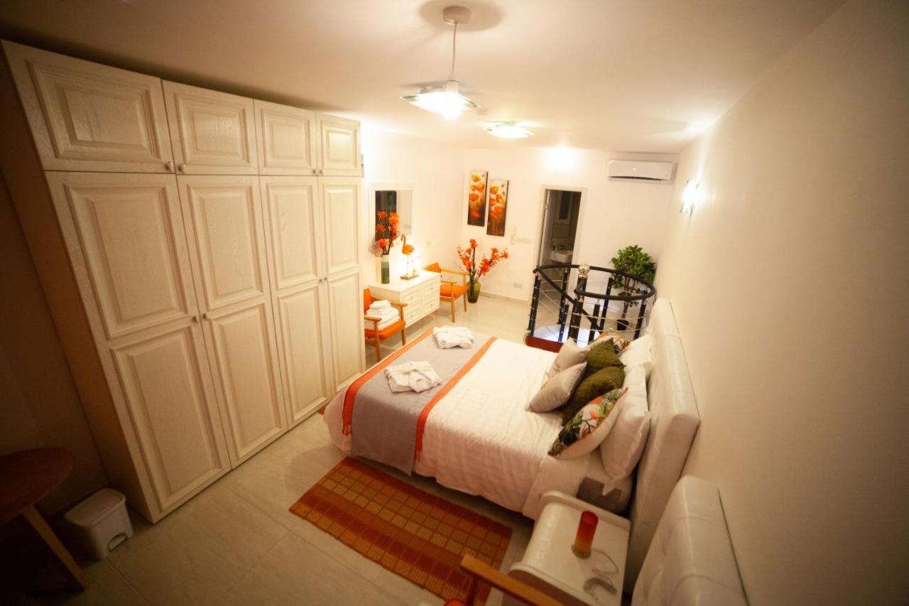 Violetta Apartment บีร์เซบบูจา ภายนอก รูปภาพ